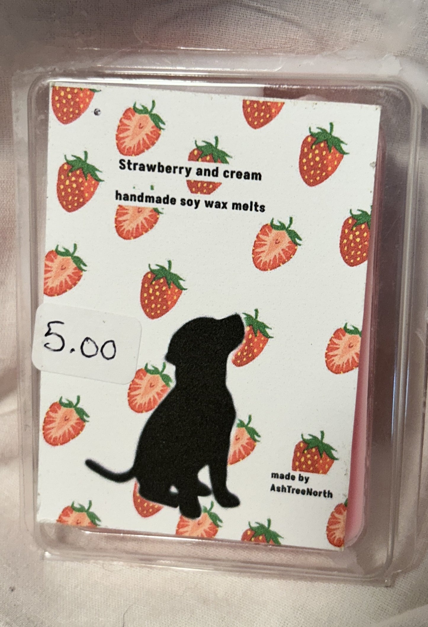 Clam shell wax melt - strawberry and cream