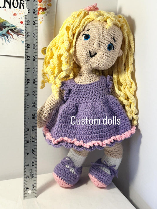 Doll - blond blue eyes